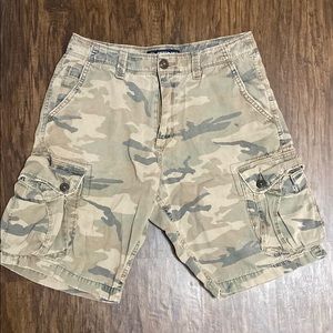 American Eagle camo cargo shorts